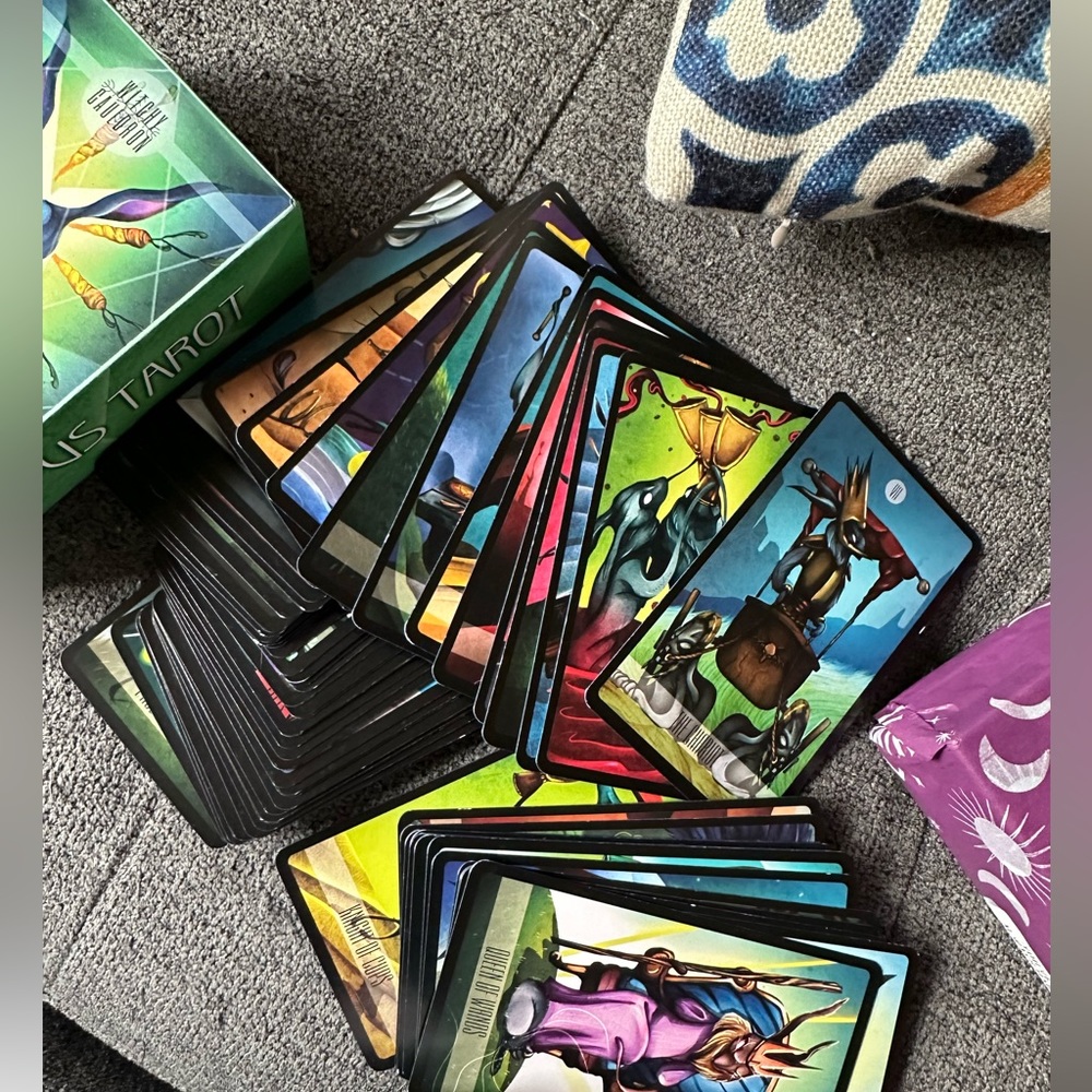 Witchy Cauldron Lepus Tarot rabbit bunny deck new, wrapped!